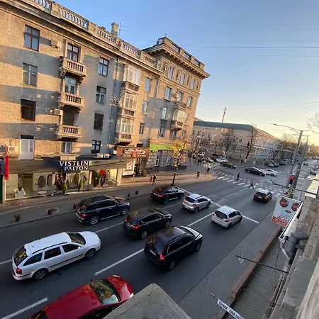 Ultra At Stefan Cel Mare Chisinau