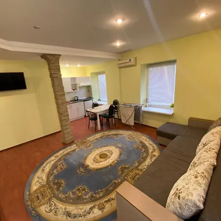 Ultra At Stefan Cel Mare Apartment *